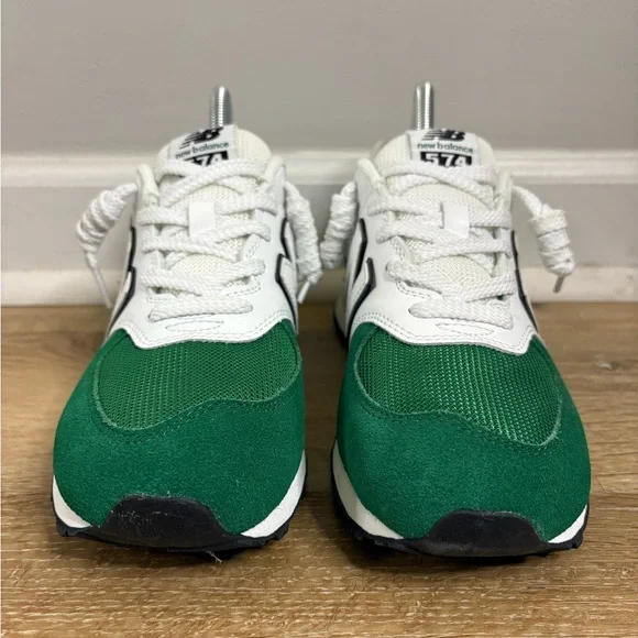 New Balance Classic 574 Style Sneakers in Classic Pine Green & White - Picture 3 of 11